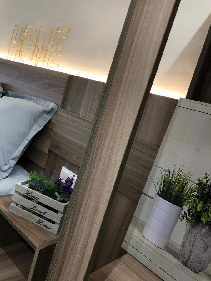 Ronda By Lixloft En El Centro Historico Y Cerca De La Plaza Mayor Salamanca Eksteriør bilde